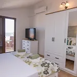 Nereo Apartamento