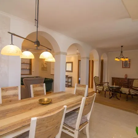 Nereo Apartament