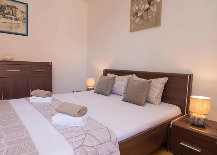 Nereo Апартаменты